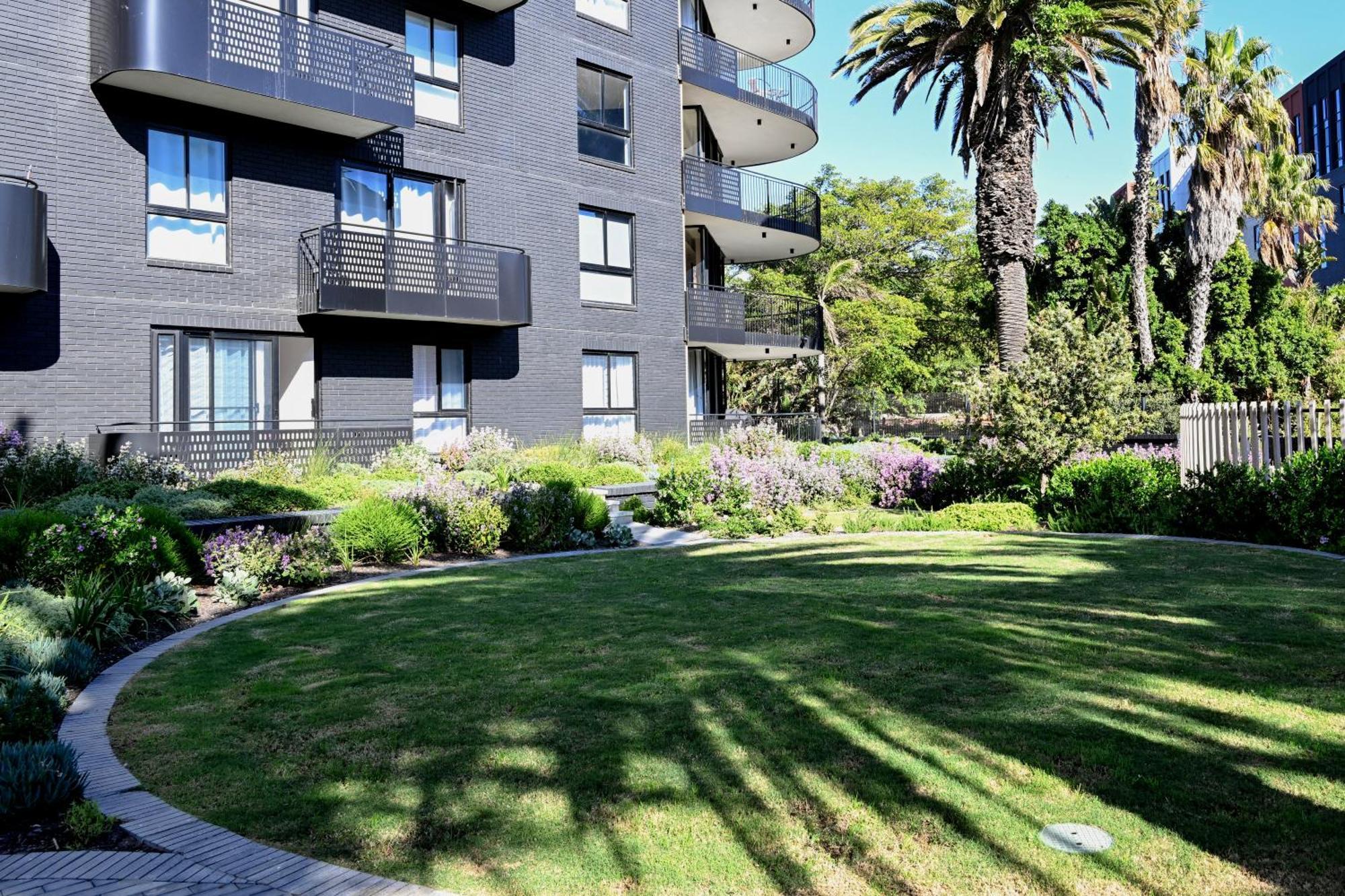 Apartment Zals- Nine Palms -luxury Two Bed Cape Town